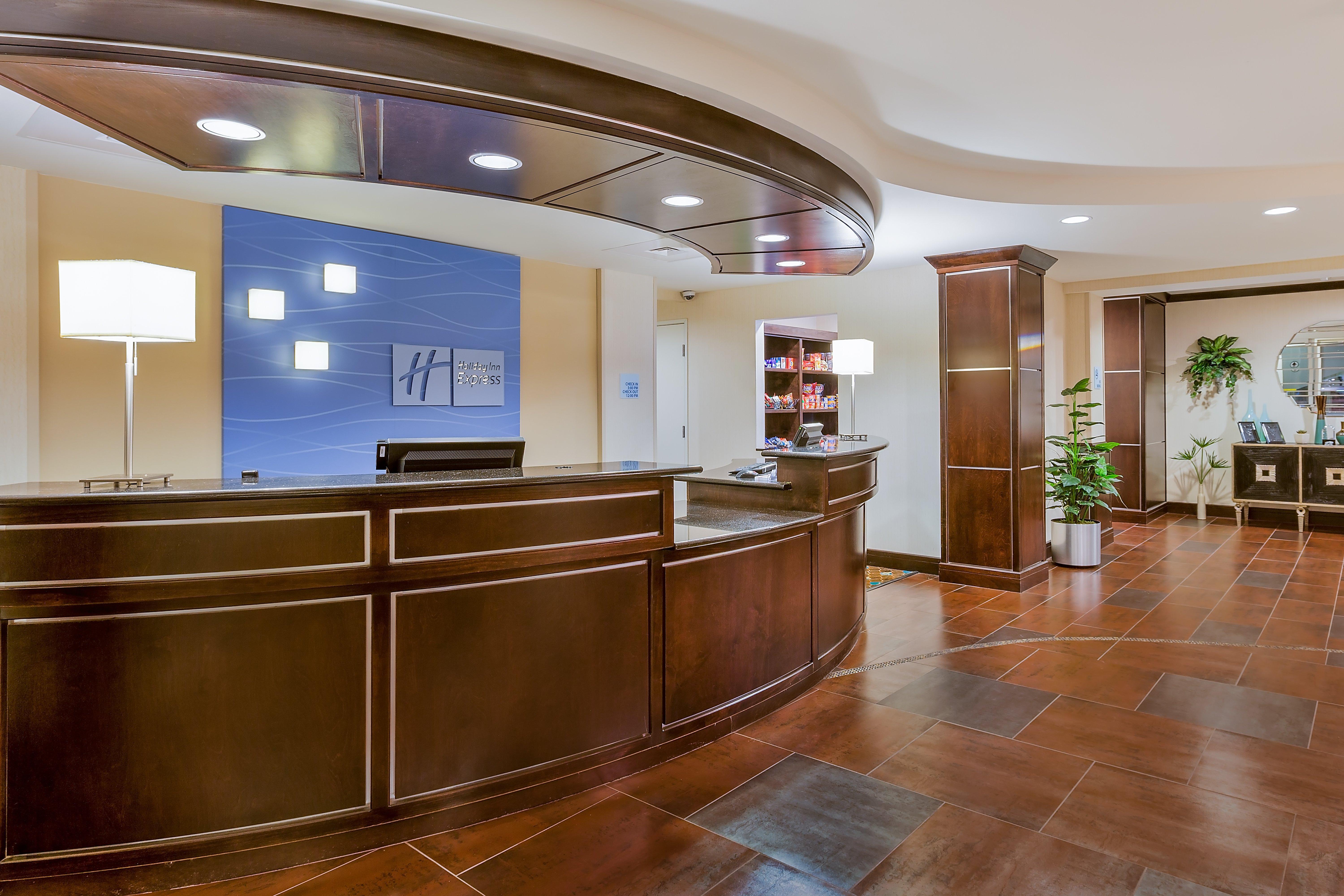 Holiday Inn Express And Suites Alpine By Ihg Экстерьер фото