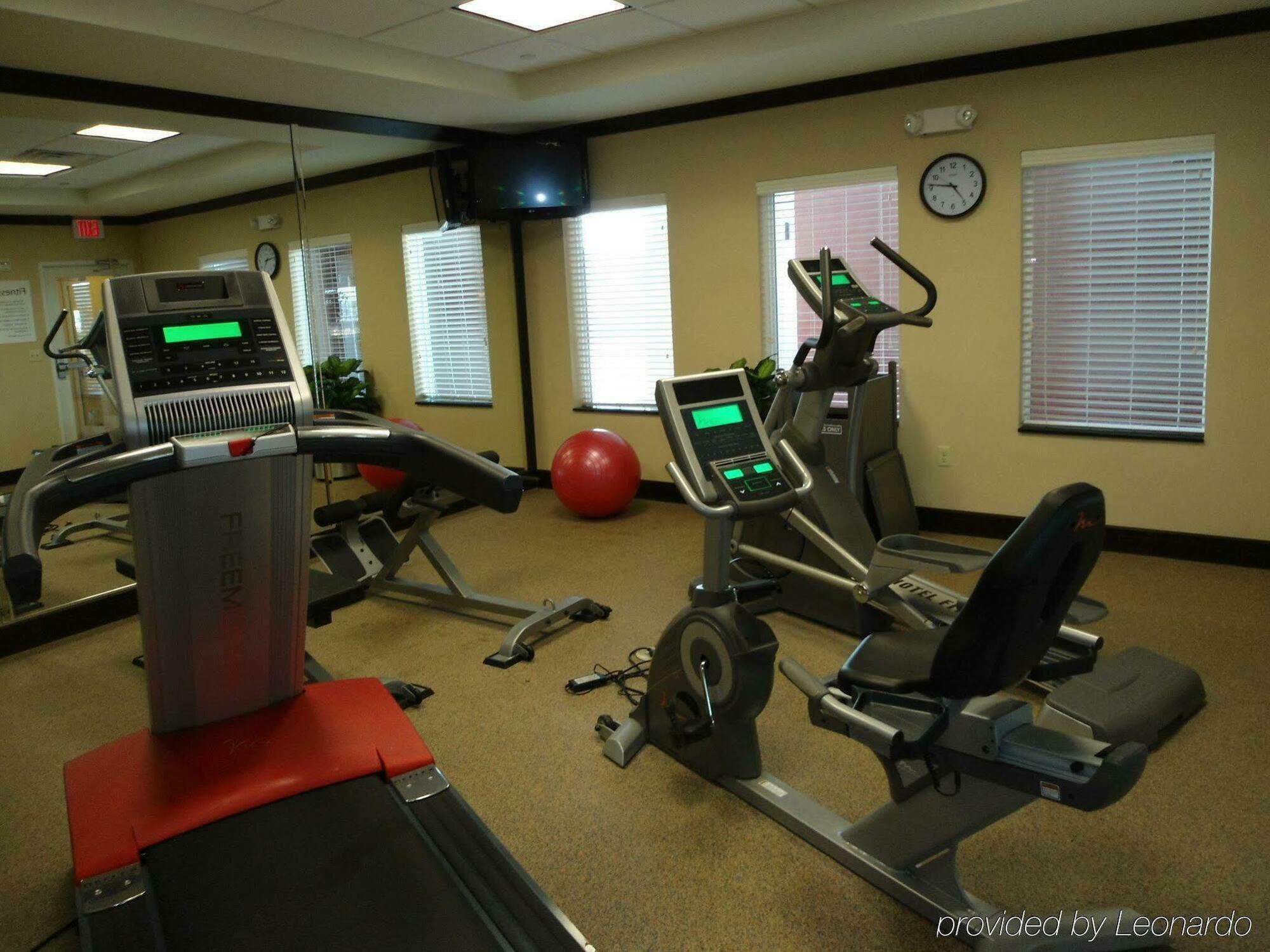 Holiday Inn Express And Suites Alpine By Ihg Экстерьер фото